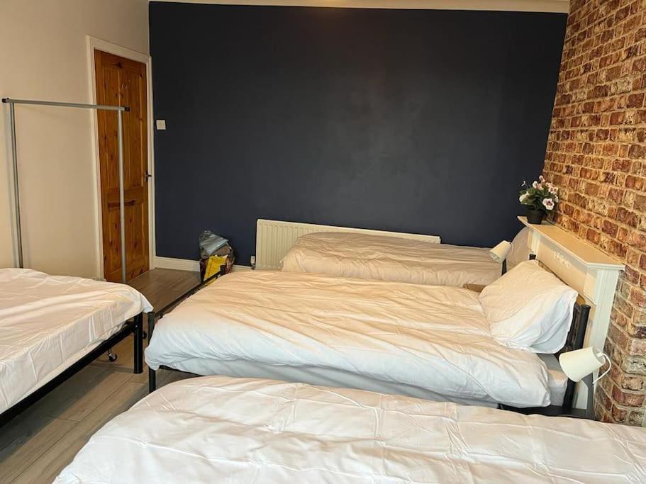 Ovington Grove 2 Fully Equipped Kitchen Free Parking 3 Bedrooms Netflix Newcastle upon Tyne Zewnętrze zdjęcie