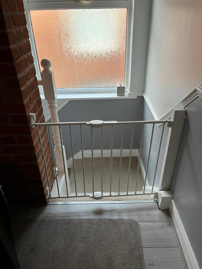 Ovington Grove 2 Fully Equipped Kitchen Free Parking 3 Bedrooms Netflix Newcastle upon Tyne Zewnętrze zdjęcie