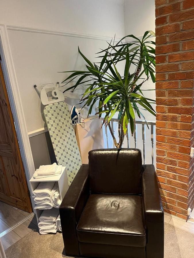 Ovington Grove 2 Fully Equipped Kitchen Free Parking 3 Bedrooms Netflix Newcastle upon Tyne Zewnętrze zdjęcie