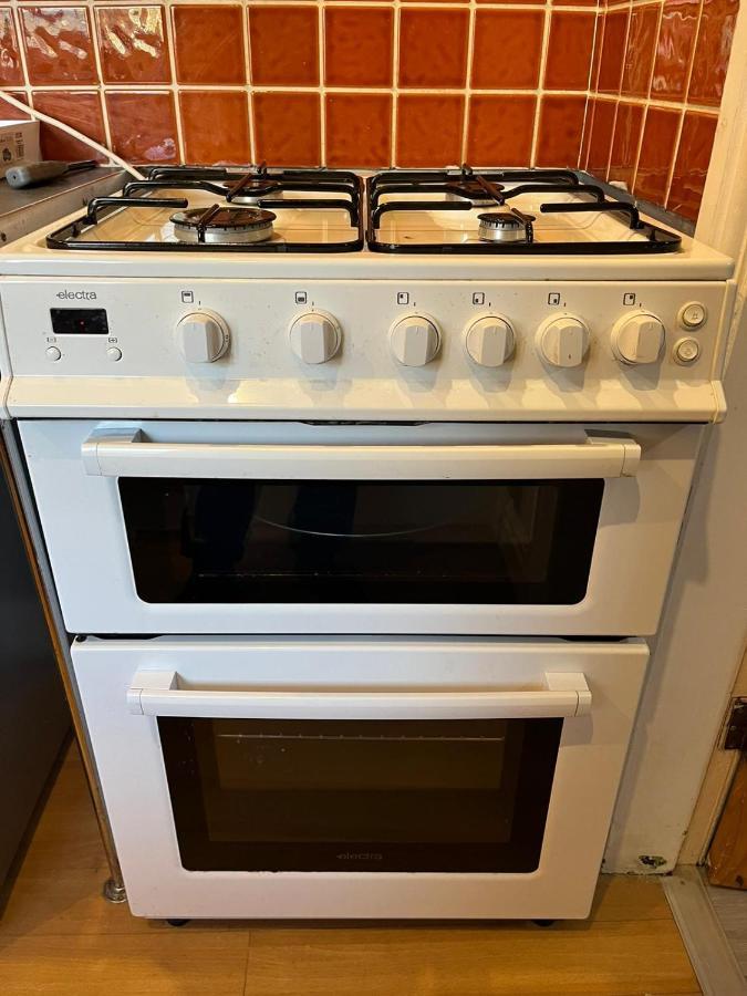Ovington Grove 2 Fully Equipped Kitchen Free Parking 3 Bedrooms Netflix Newcastle upon Tyne Zewnętrze zdjęcie